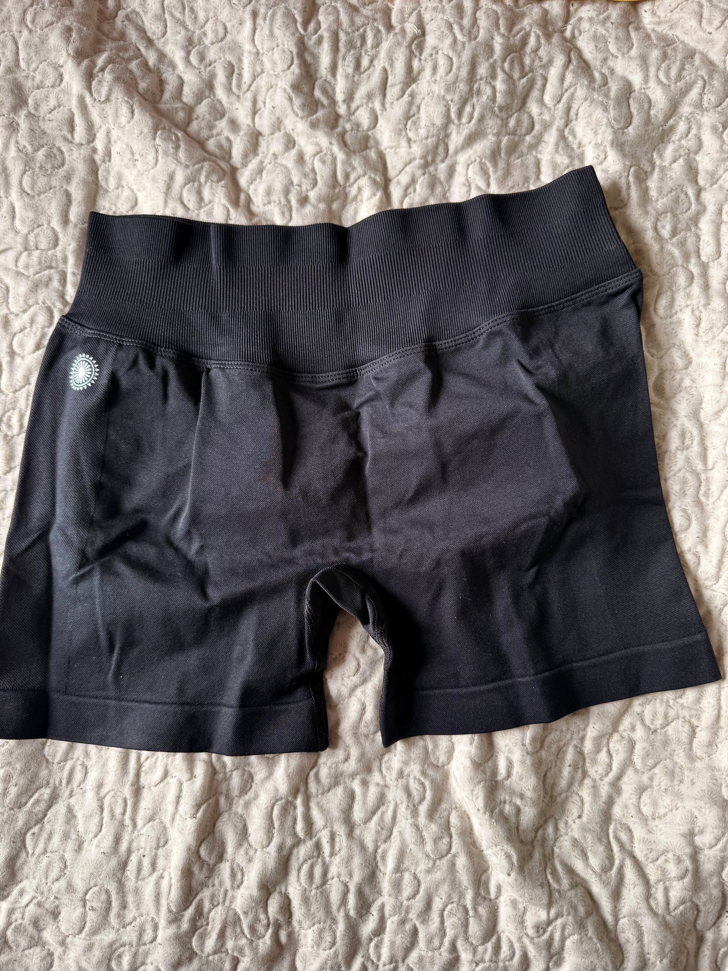 Short Luna